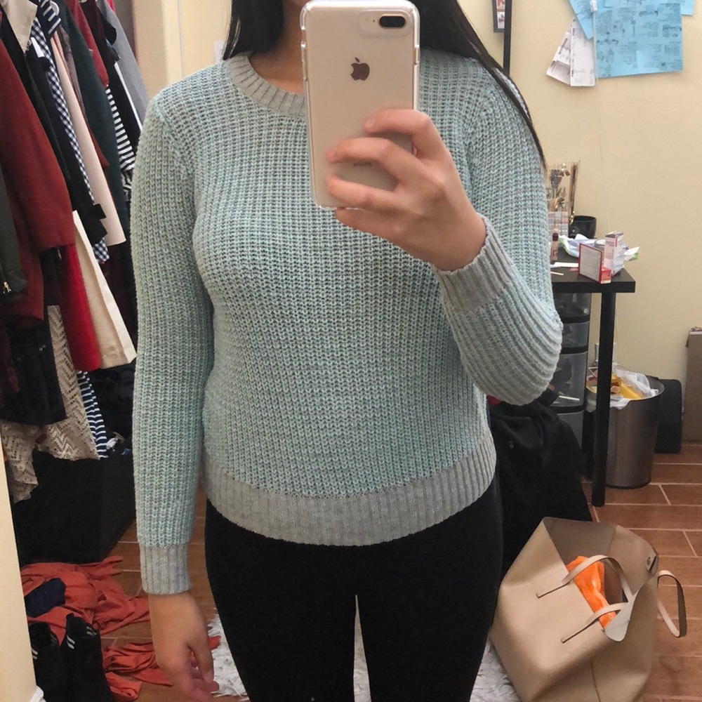 Forever 21 knit sweater